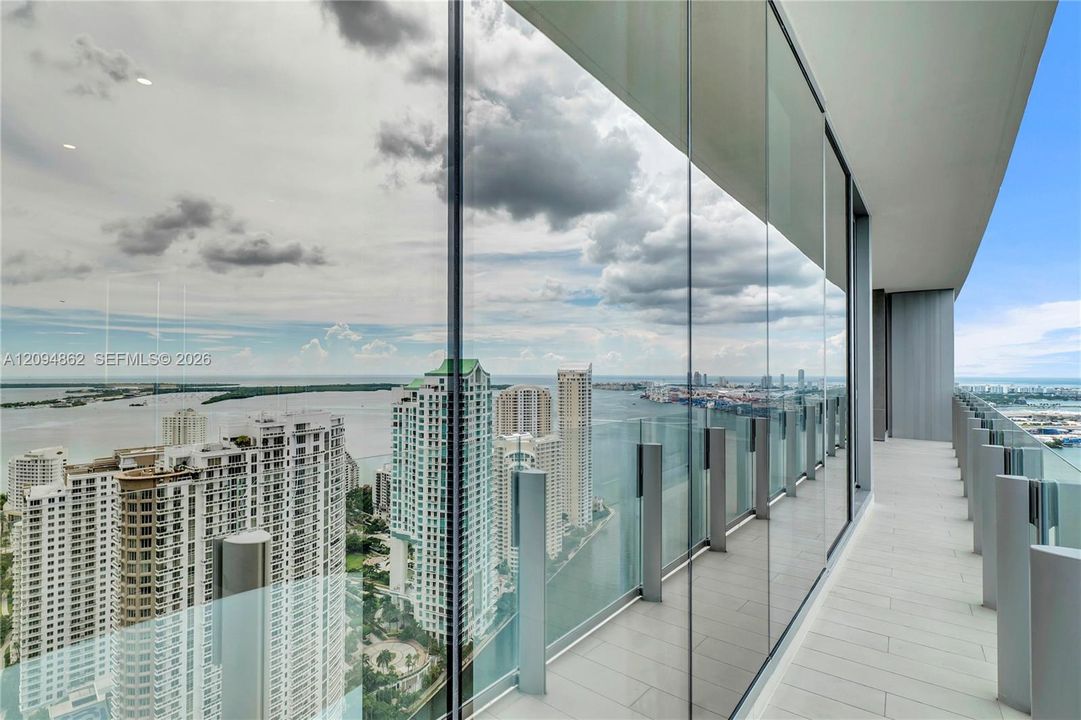 For Sale: $4,190,000 (3 beds, 4 baths, 3078 Square Feet)