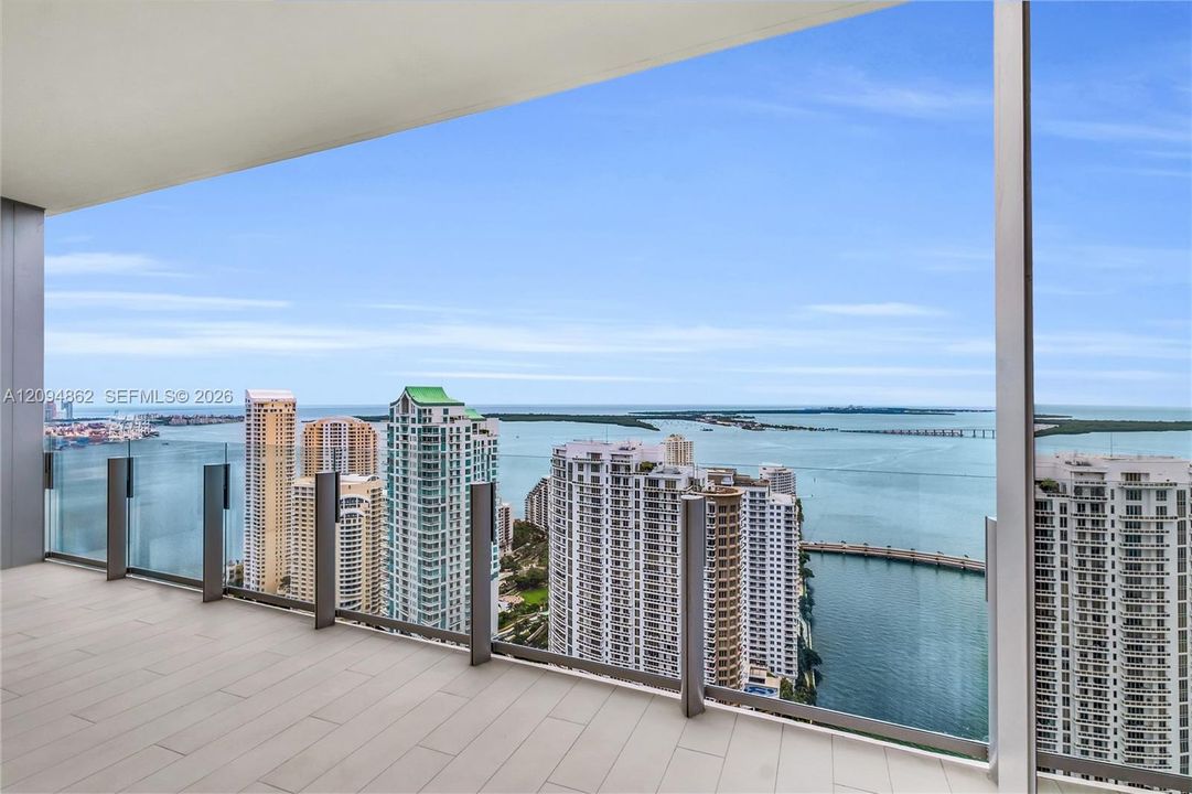 For Sale: $4,190,000 (3 beds, 4 baths, 3078 Square Feet)
