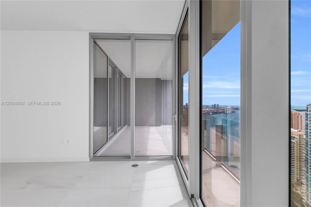 For Sale: $4,190,000 (3 beds, 4 baths, 3078 Square Feet)