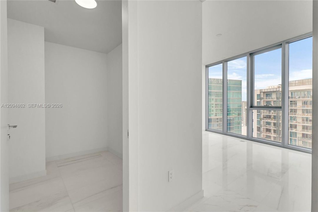 For Sale: $4,190,000 (3 beds, 4 baths, 3078 Square Feet)