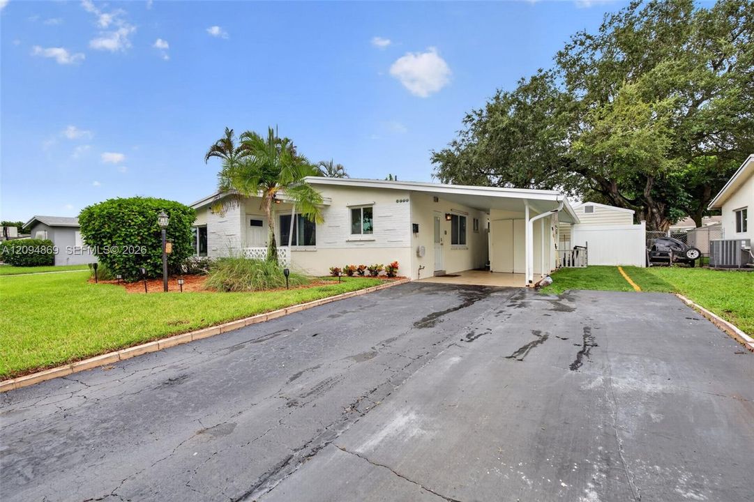En Venta: $524,900 (3 camas, 2 baños, 1326 Pies cuadrados)
