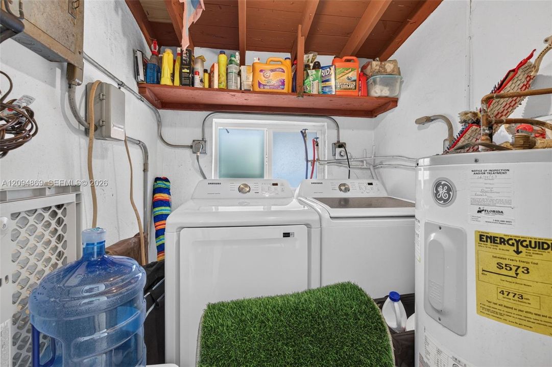 En Venta: $524,900 (3 camas, 2 baños, 1326 Pies cuadrados)