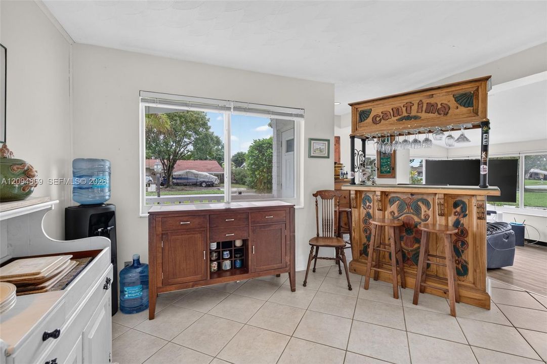 En Venta: $524,900 (3 camas, 2 baños, 1326 Pies cuadrados)