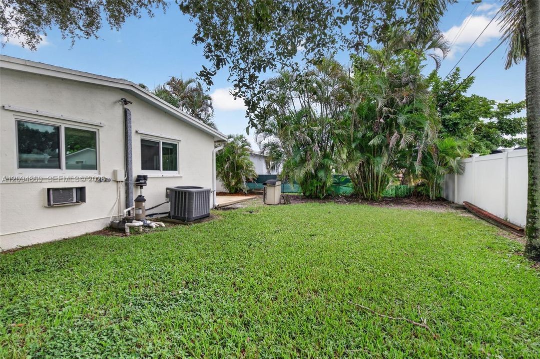 En Venta: $524,900 (3 camas, 2 baños, 1326 Pies cuadrados)