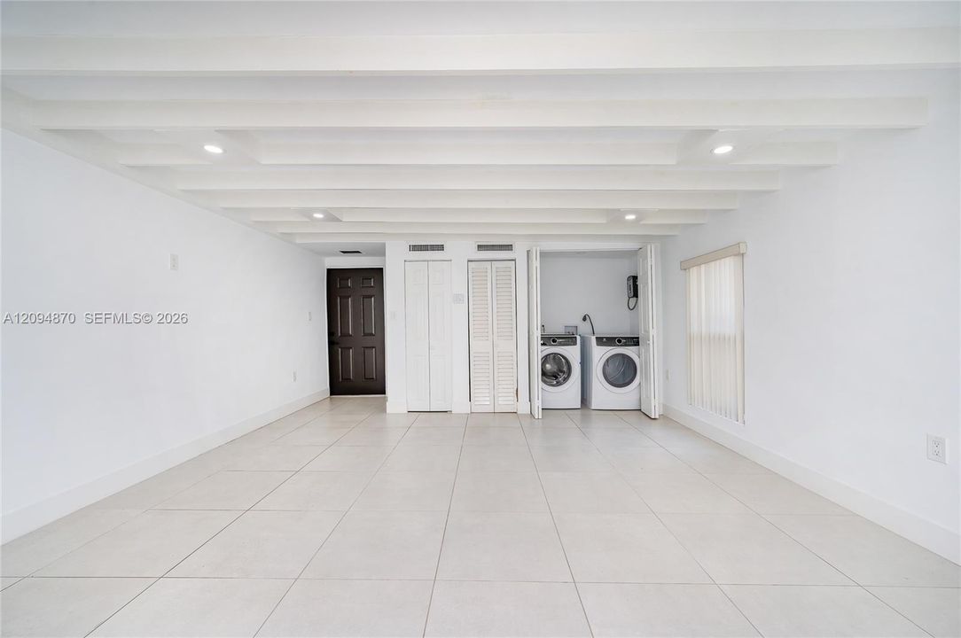 En Venta: $479,995 (2 camas, 1 baños, 935 Pies cuadrados)
