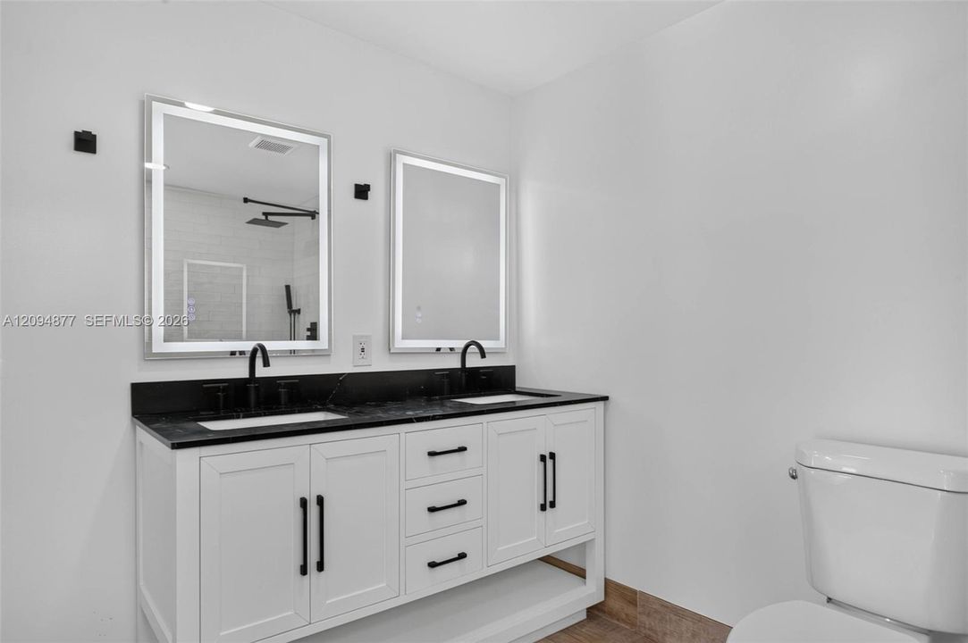 En Venta: $420,000 (3 camas, 1 baños, 1067 Pies cuadrados)