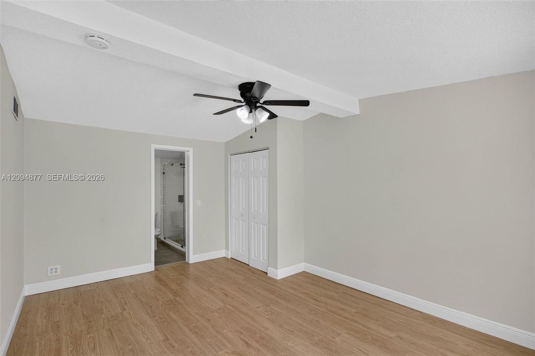 En Venta: $420,000 (3 camas, 1 baños, 1067 Pies cuadrados)
