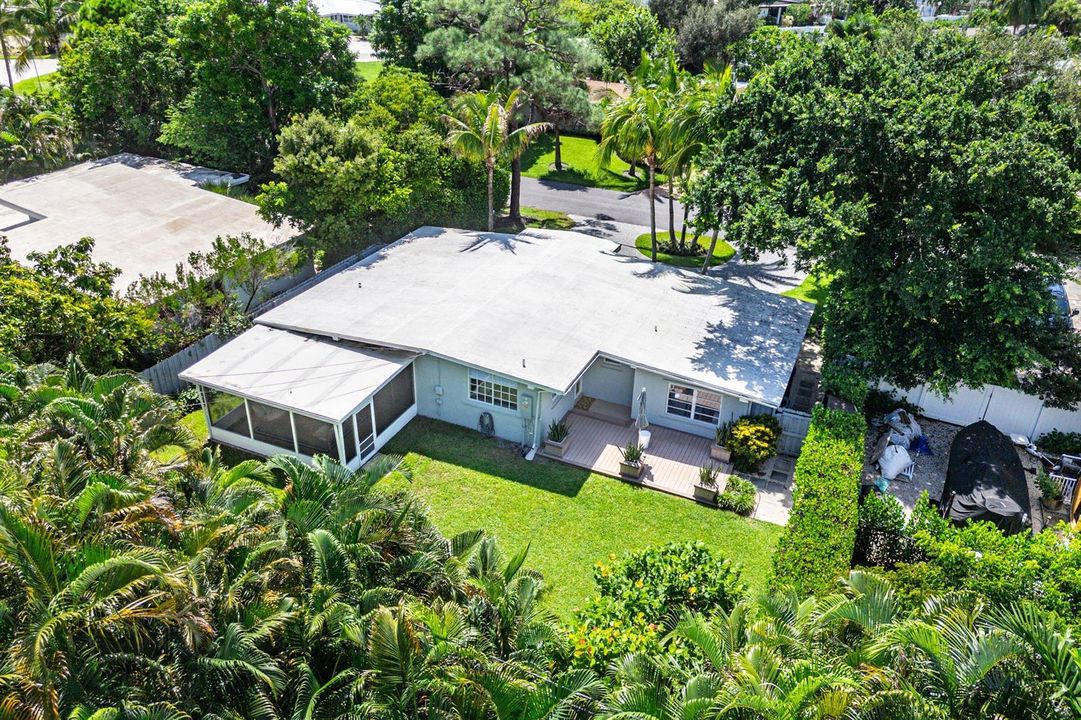 045-233LakeTerrace-DelrayBeach-FL-33444-