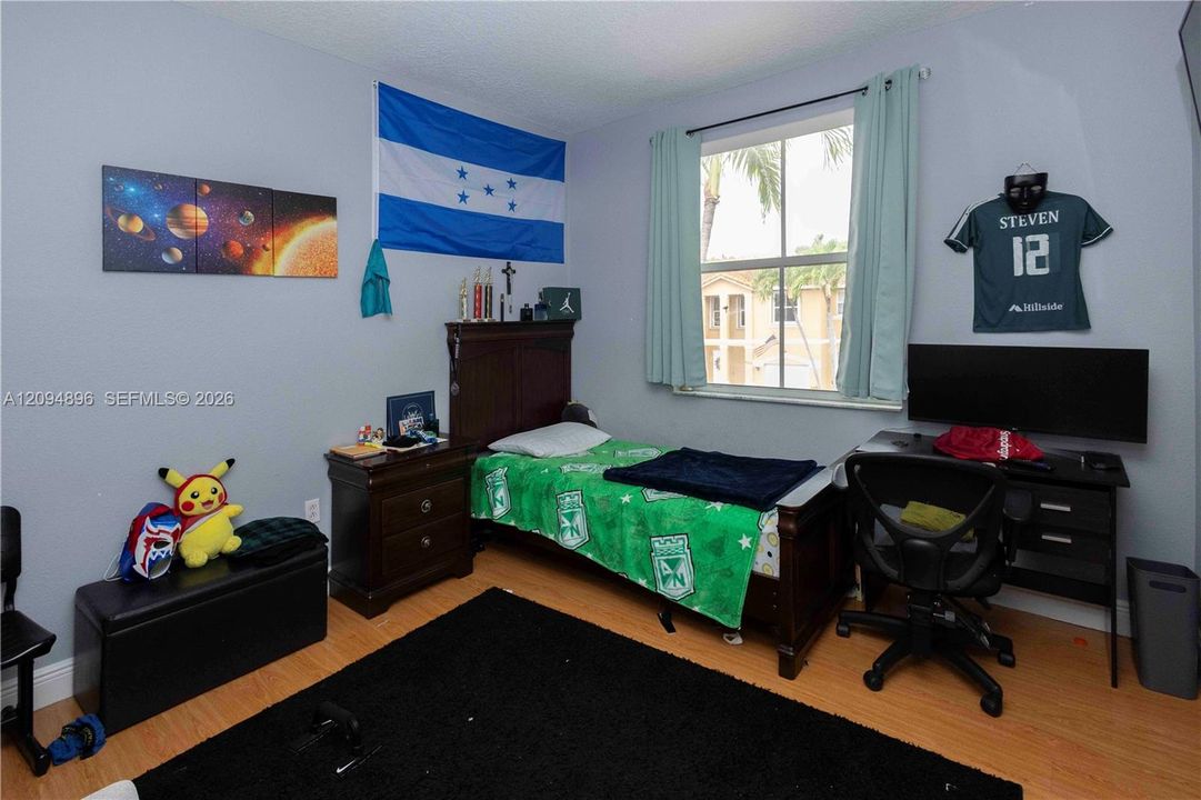 En Renta: $3,500 (4 camas, 2 baños, 1657 Pies cuadrados)