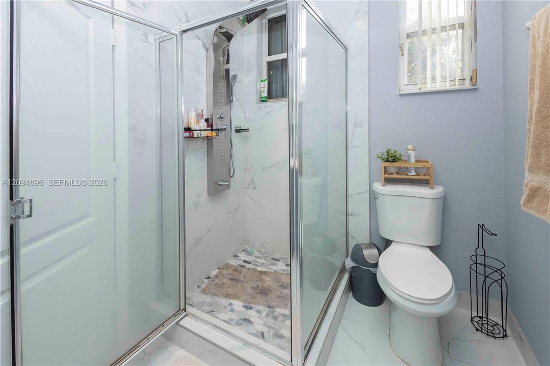 En Renta: $3,500 (4 camas, 2 baños, 1657 Pies cuadrados)