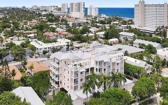 En Venta: $545,000 (2 camas, 2 baños, 1001 Pies cuadrados)