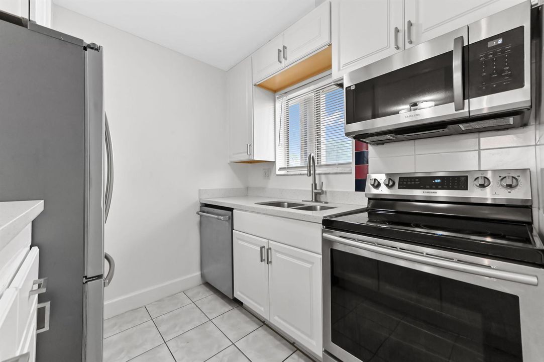 05 kitchen 03