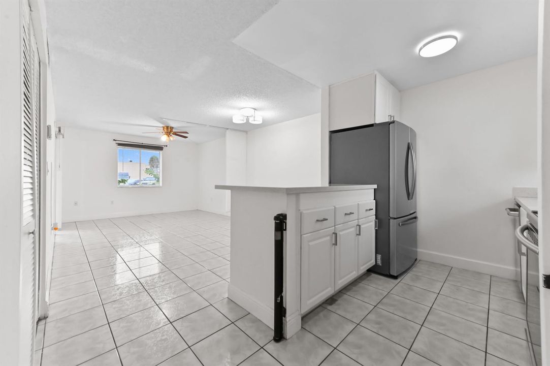 03 kitchen 01