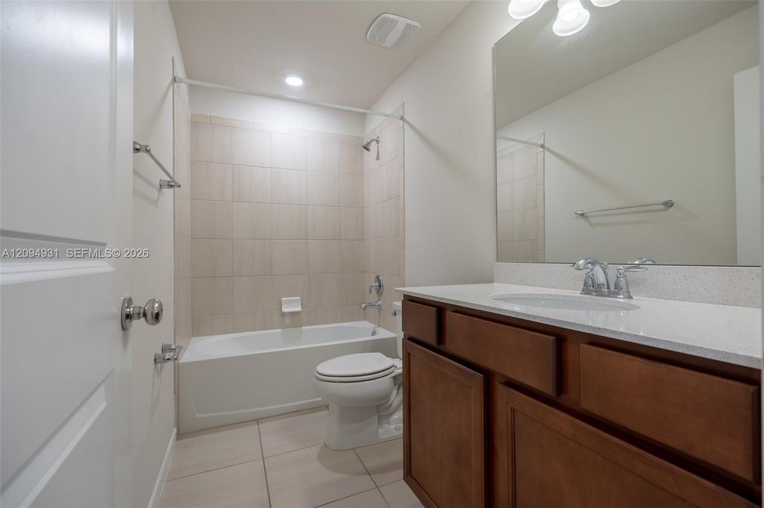 2nd floor bathroom