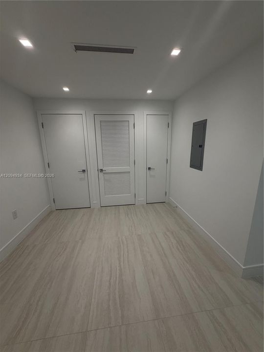 For Rent: $8,500 (2 beds, 3 baths, 1462 Square Feet)