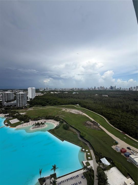 For Rent: $8,500 (2 beds, 3 baths, 1462 Square Feet)