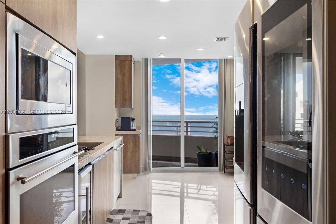 For Rent: $7,500 (2 beds, 2 baths, 1694 Square Feet)