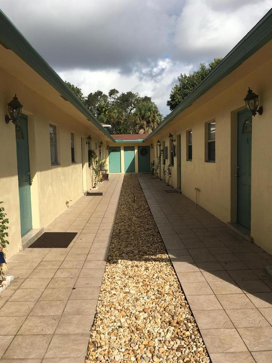 2 exterior 2