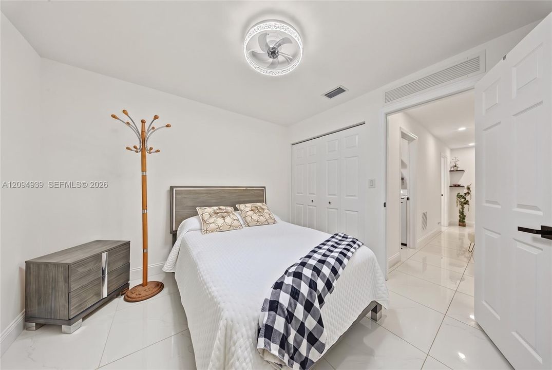 For Sale: $530,000 (4 beds, 3 baths, 1806 Square Feet)