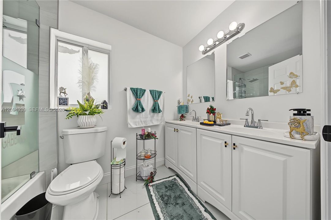 For Sale: $530,000 (4 beds, 3 baths, 1806 Square Feet)
