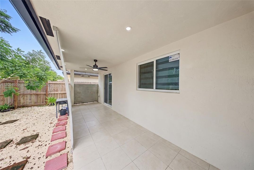 For Sale: $530,000 (4 beds, 3 baths, 1806 Square Feet)