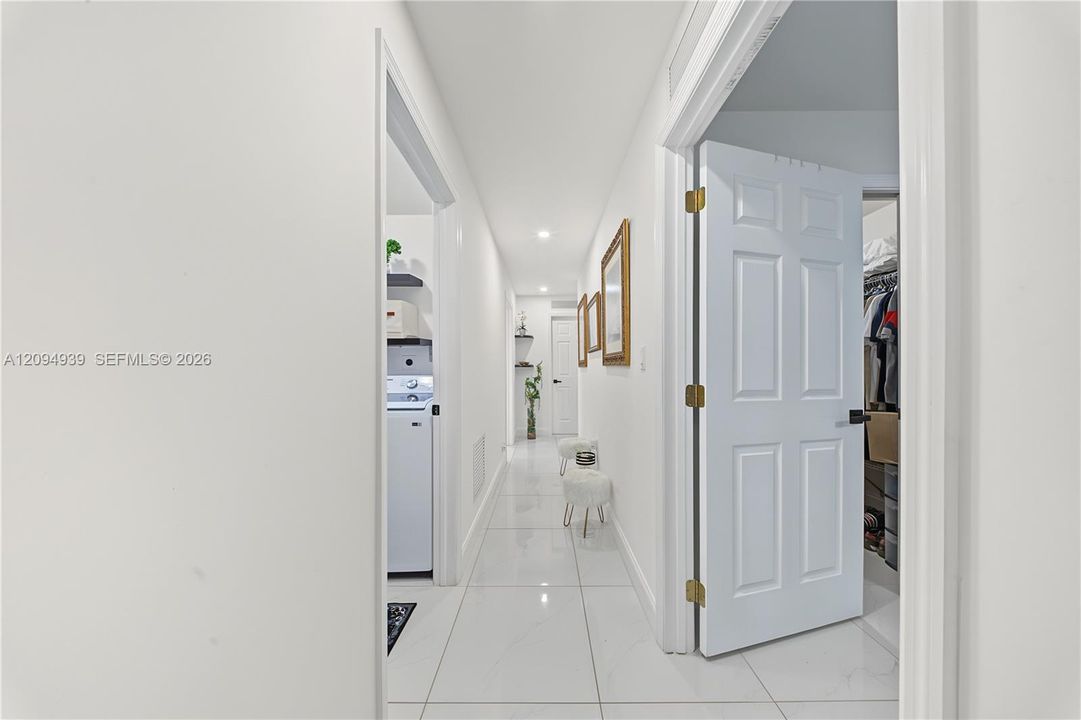 For Sale: $530,000 (4 beds, 3 baths, 1806 Square Feet)