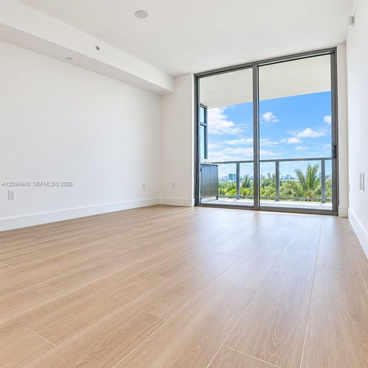 For Rent: $9,000 (2 beds, 3 baths, 1545 Square Feet)