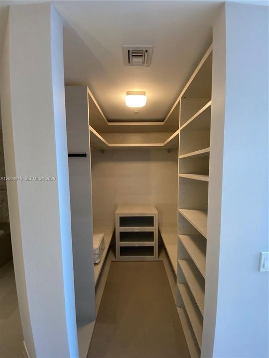 En Venta: $1,075,000 (2 camas, 2 baños, 1383 Pies cuadrados)