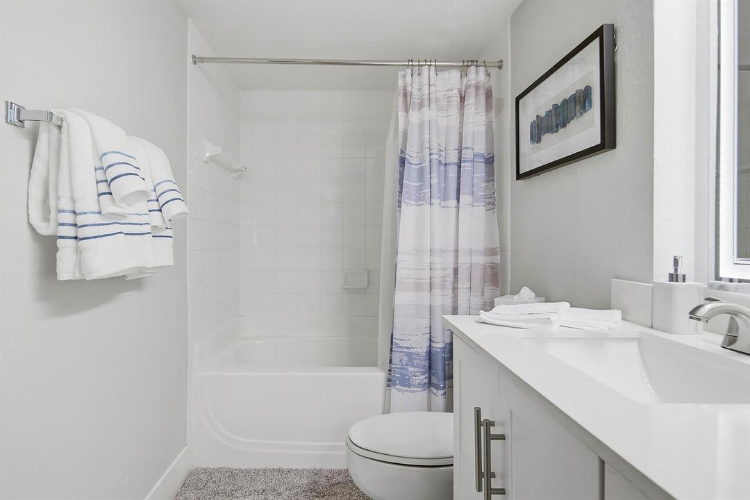 1801-NORTH-FLAGLER-DRIVE-435-33407-024