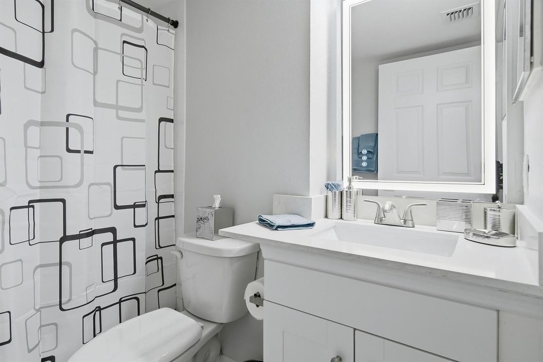 1801-NORTH-FLAGLER-DRIVE-435-33407-030