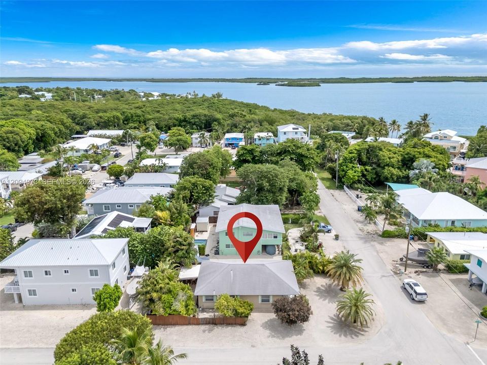 For Sale: $769,000 (3 beds, 2 baths, 1288 Square Feet)