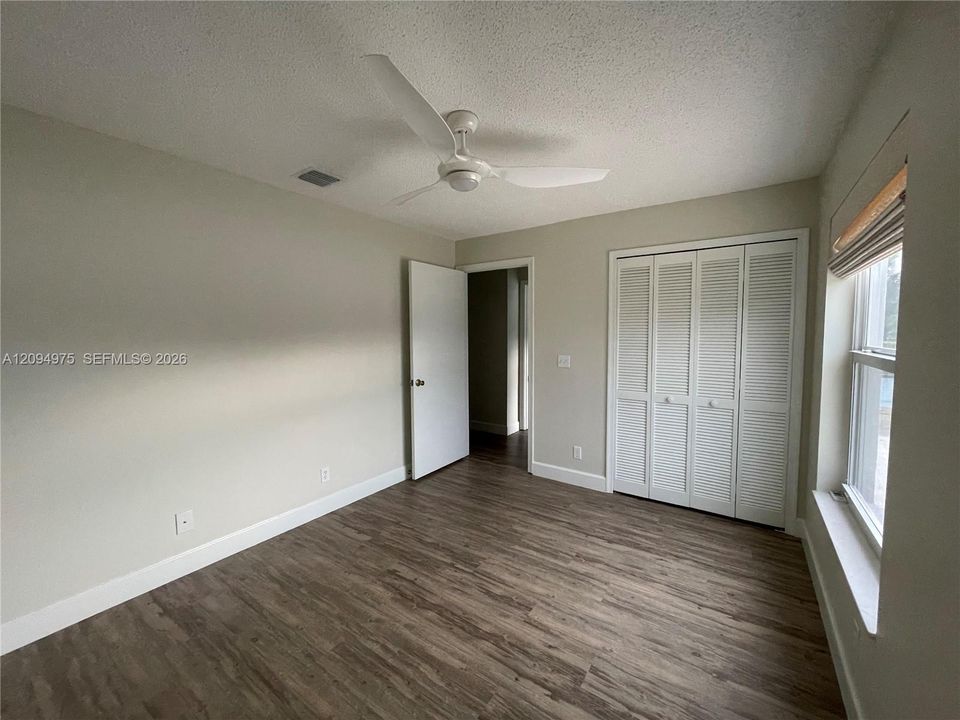 For Sale: $799,000 (4 beds, 2 baths, 2405 Square Feet)