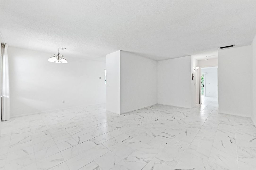06 Living room 03