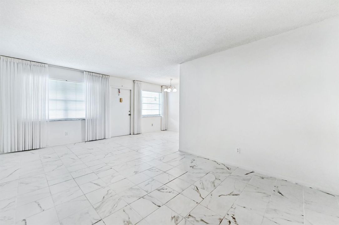 07 Living room 04