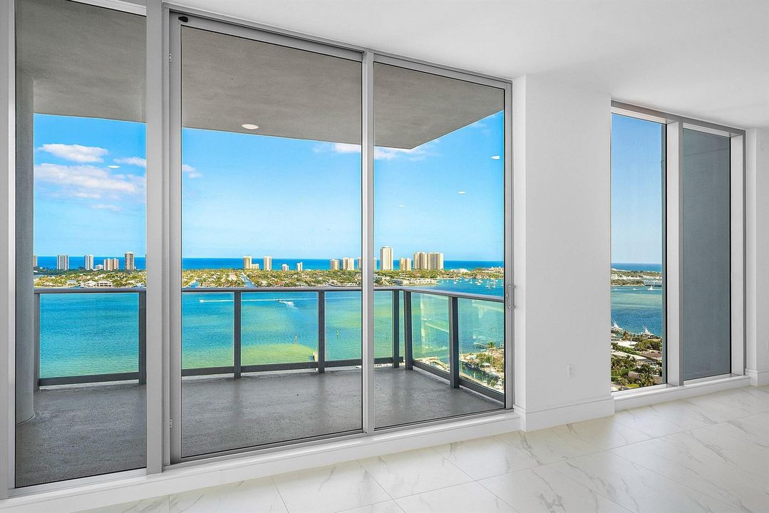GREAT ROOM VIEW