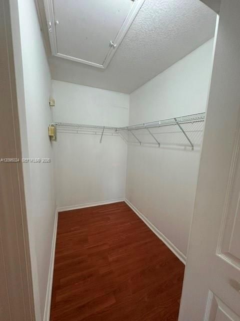 For Rent: $1,700 (2 beds, 2 baths, 815 Square Feet)