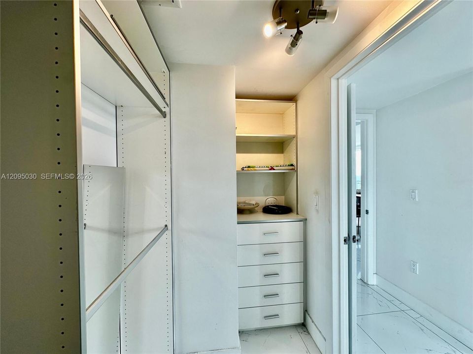 En Renta: $5,500 (2 camas, 2 baños, 1340 Pies cuadrados)