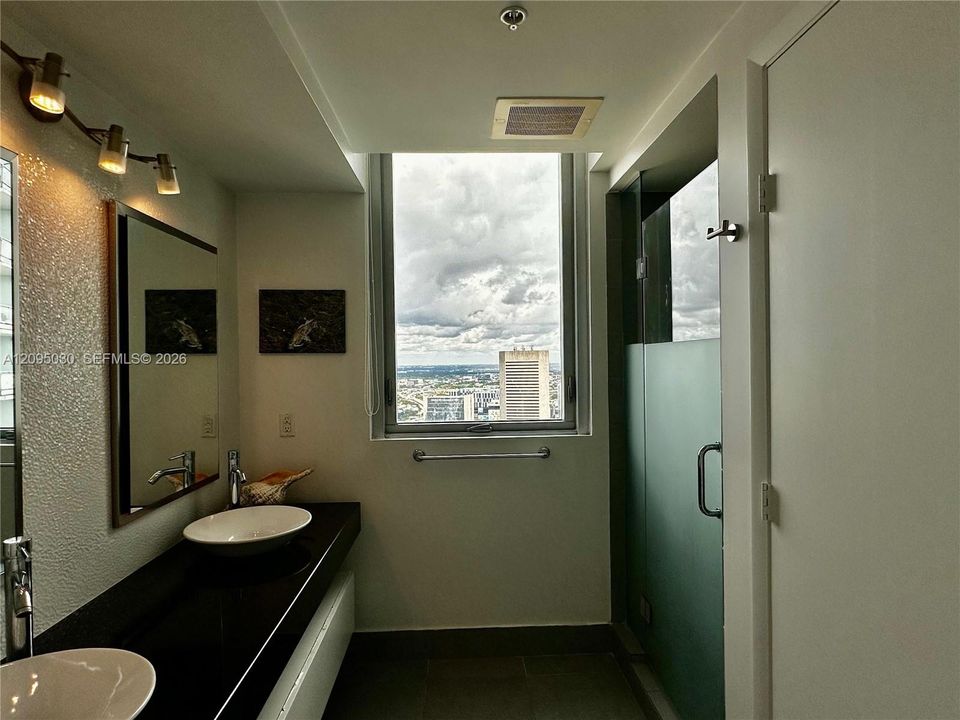 En Renta: $5,500 (2 camas, 2 baños, 1340 Pies cuadrados)