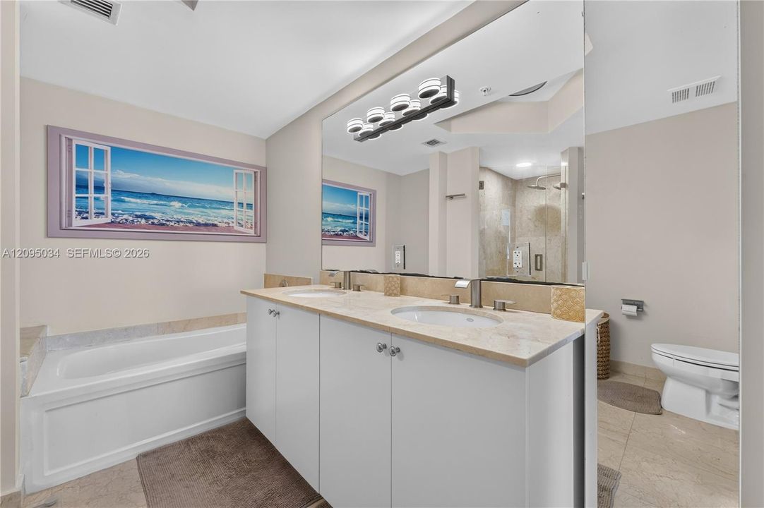 En Venta: $725,000 (2 camas, 2 baños, 1141 Pies cuadrados)