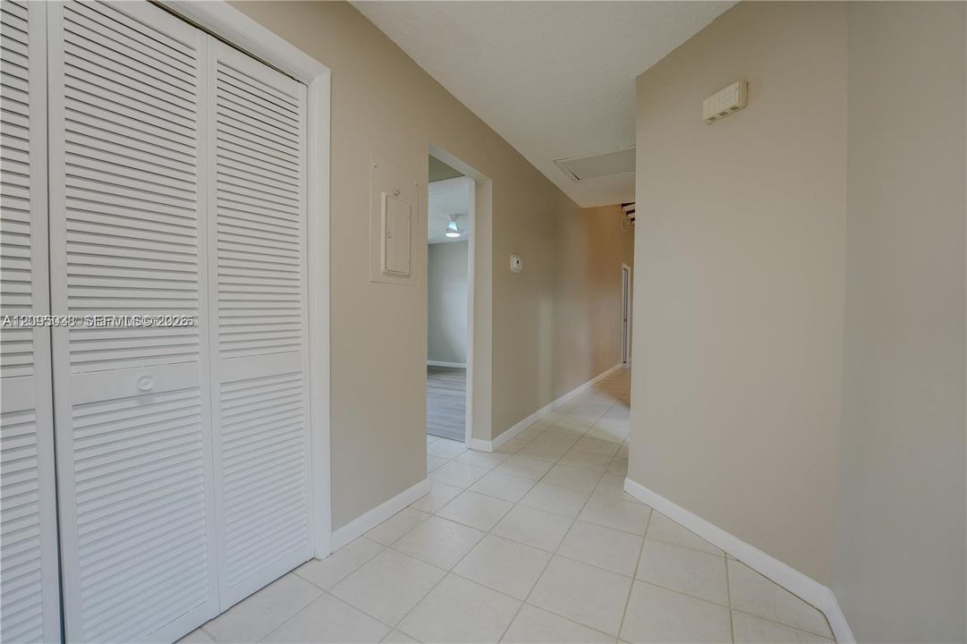 For Rent: $2,795 (3 beds, 2 baths, 1175 Square Feet)