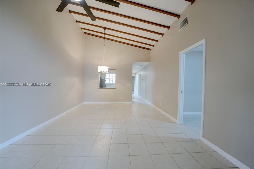 For Rent: $2,795 (3 beds, 2 baths, 1175 Square Feet)