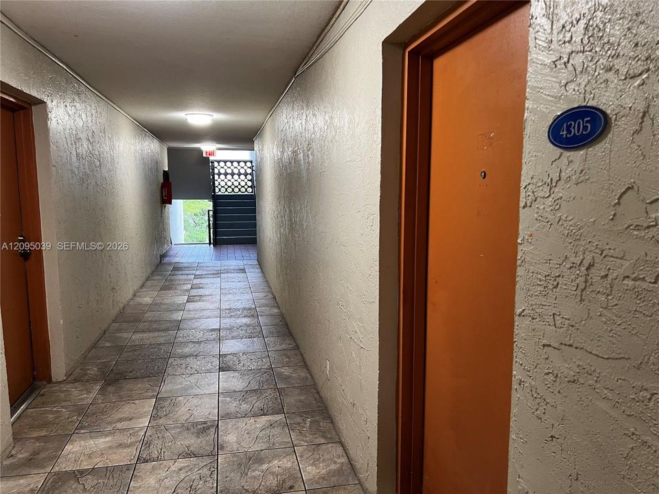 En Renta: $1,550 (1 camas, 1 baños, 822 Pies cuadrados)