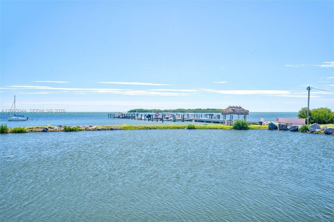 For Sale: $499,000 (2 beds, 2 baths, 1056 Square Feet)