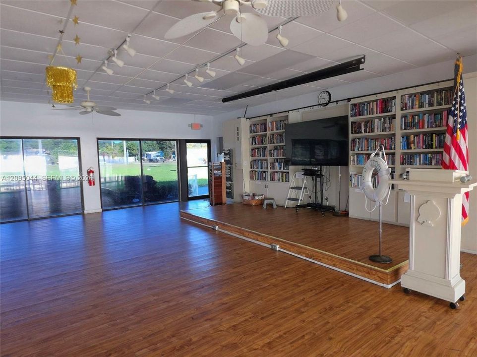Clubhouse stage