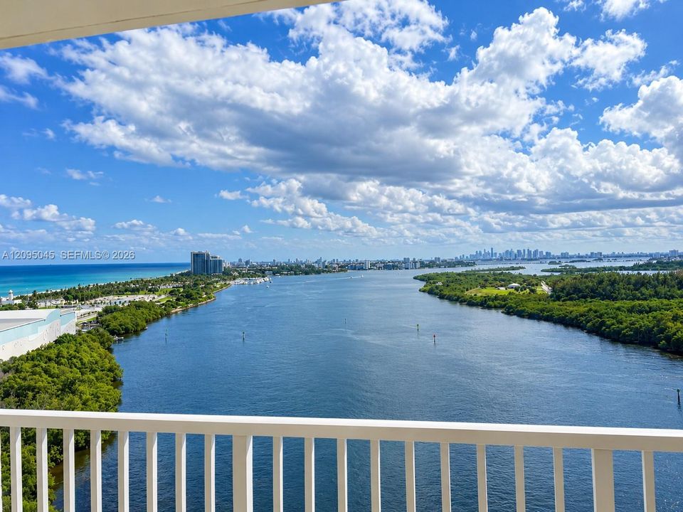 En Venta: $339,000 (1 camas, 2 baños, 762 Pies cuadrados)
