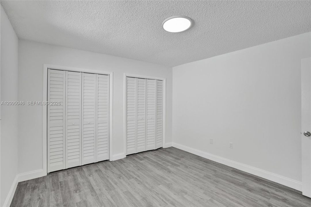For Rent: $3,500 (3 beds, 2 baths, 2972 Square Feet)