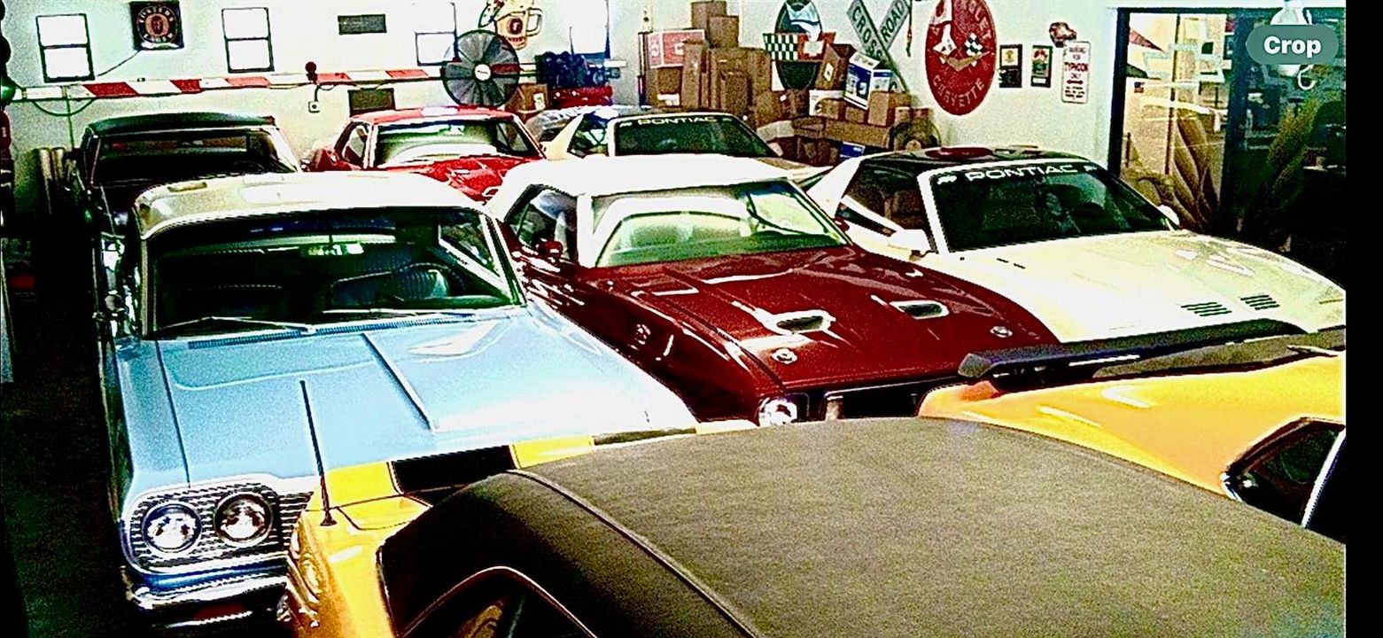 8-10 Car Garage