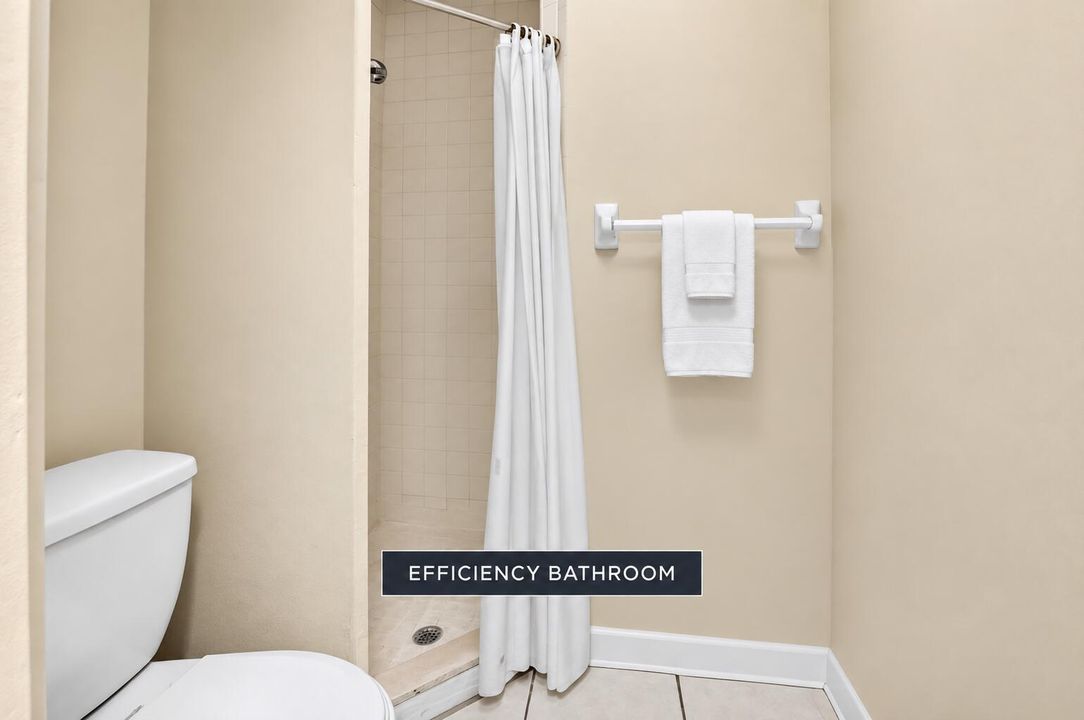 Private Entry Guest Suite/ Efficiency