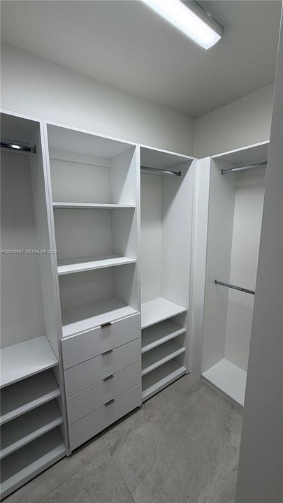 En Venta: $825,000 (6 camas, 4 baños, 0 Pies cuadrados)