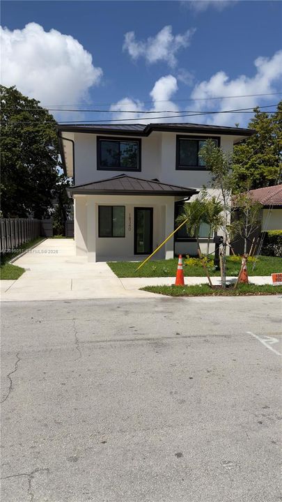 En Venta: $825,000 (6 camas, 4 baños, 0 Pies cuadrados)